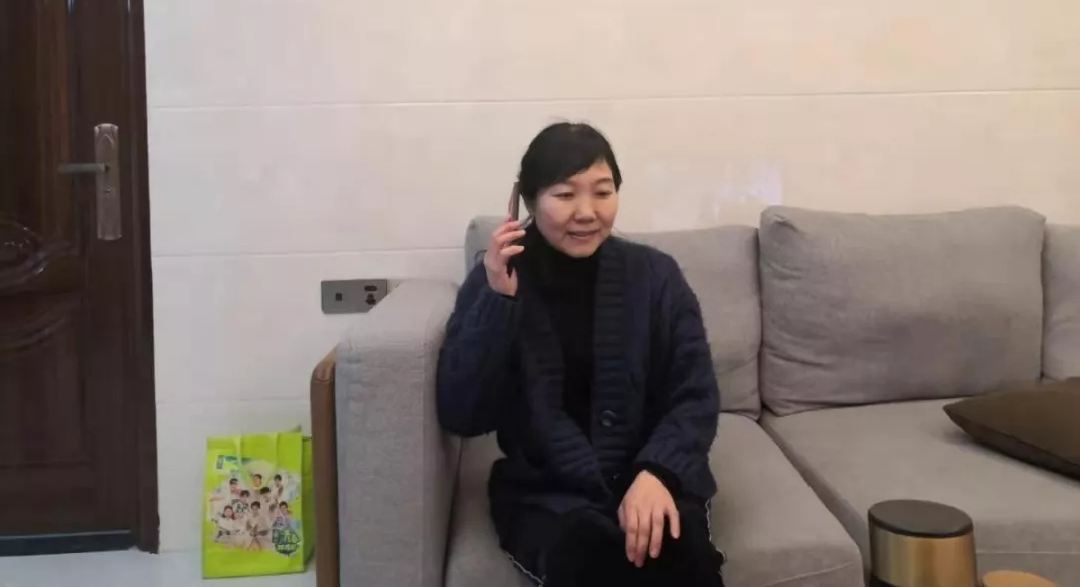 受患者欢迎的女医生：健康美丽，她比患者想得更周到