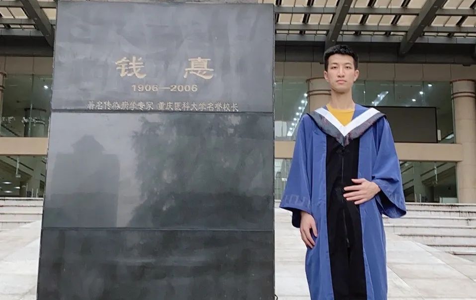 致敬医师节│热爱可抵岁月漫长，你好，我们是医二代
