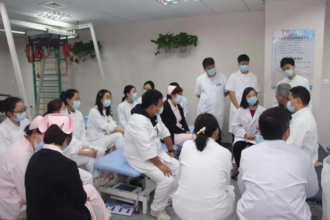 上海市第二康复医院开展基于 ICF 框架下的神经康复病例讨论