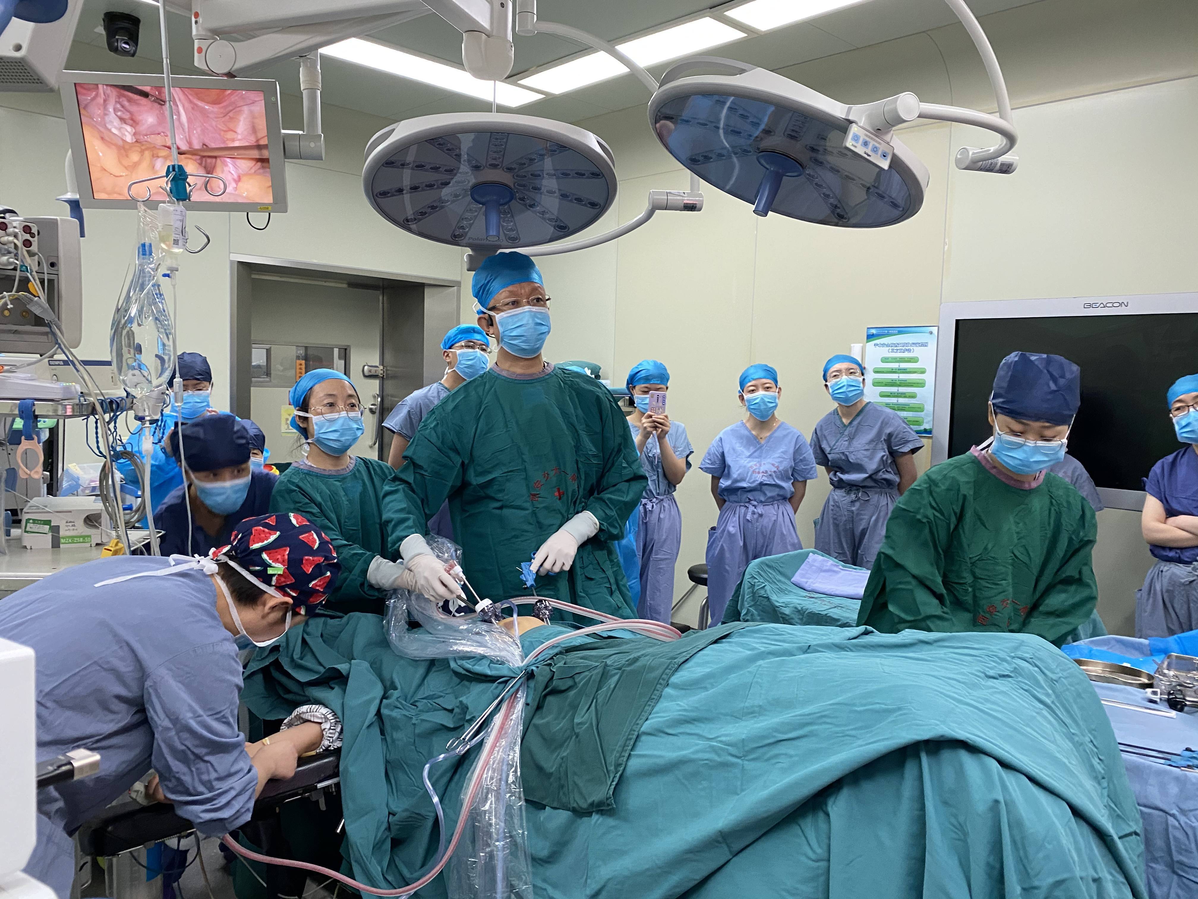 西安交通大学第一附属医院联合北京妇产医院完成西北首例血液病患者卵巢组织冻存