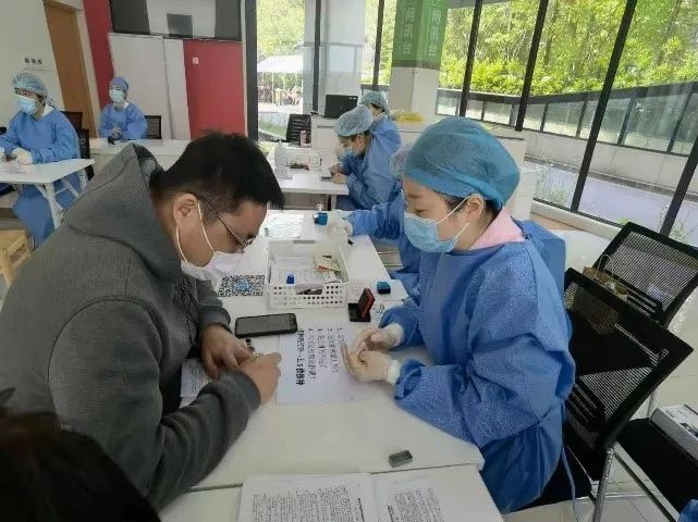 同济大学附属同济医院顺利完成新冠疫苗接种医疗保障工作