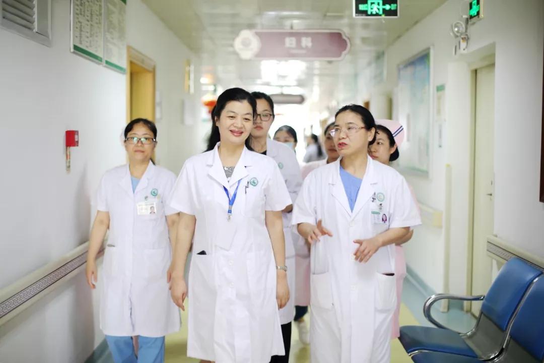 深圳市龙岗区人民医院妇产科入围中国医院科技量值「百强榜」！