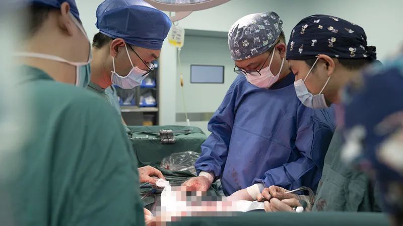 15斤！面对这个重量，从医二十年的医生都惊呆了