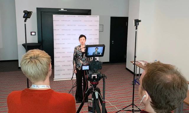 陆佩华在第五届国际干细胞移植和细胞治疗大会上作报告