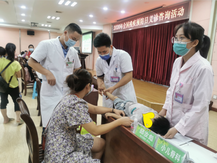 过硬医术+救助资金，广西妇幼保健院双管齐下实现“健康扶贫”