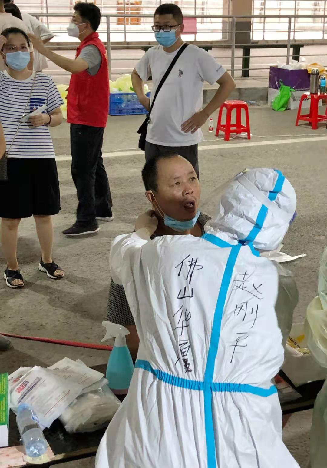 再获央媒报道点赞!华厦眼科医护团队用行动诠释战疫「最美身影」