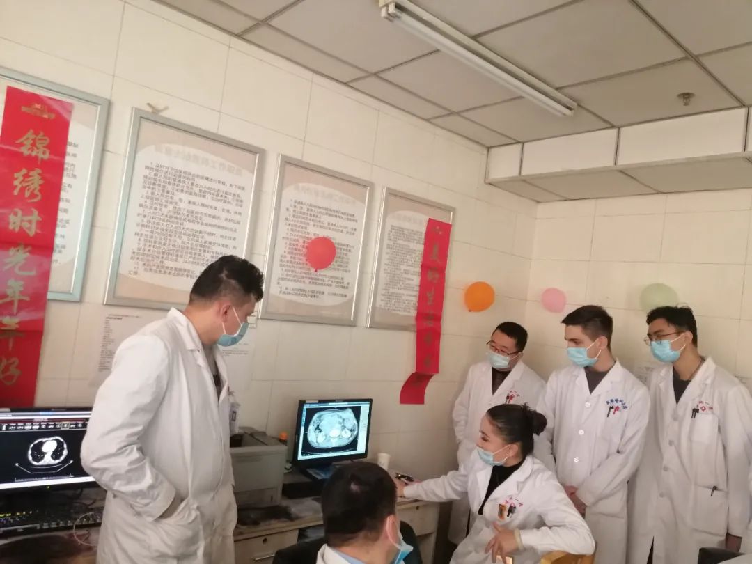 喀什地区第一人民医院举办泌尿系肿瘤多学科联合诊疗（MDT）