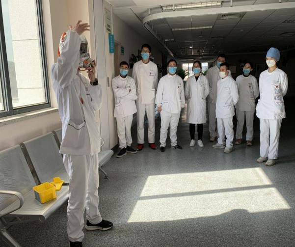 上海市第二康复医院开展过滤式消防自救呼吸器培训