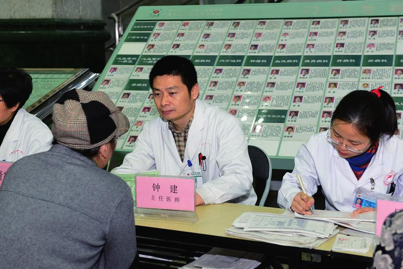 广西中医药大学第一附属医院：不让「慢肾」患者过早驶入尿毒症快车道