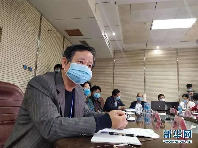 广西医科大学第一附属医院 30 名医护人员在援鄂援柬防疫防控及复工复产工作中获自治区嘉奖