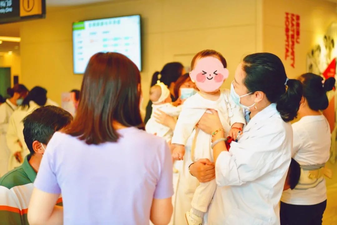 2023鞍山试管婴儿医院排名，附试管婴儿成功率和费用一览