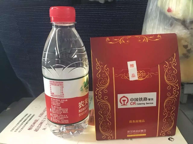 丁香诊所主诊医生陈刚火车出诊：一趟「温暖」的列车