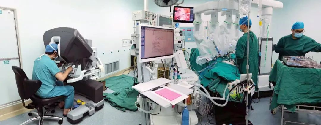 「达芬奇」服务百例胃肠肿瘤患者，河南省肿瘤医院的「成绩单」亮了