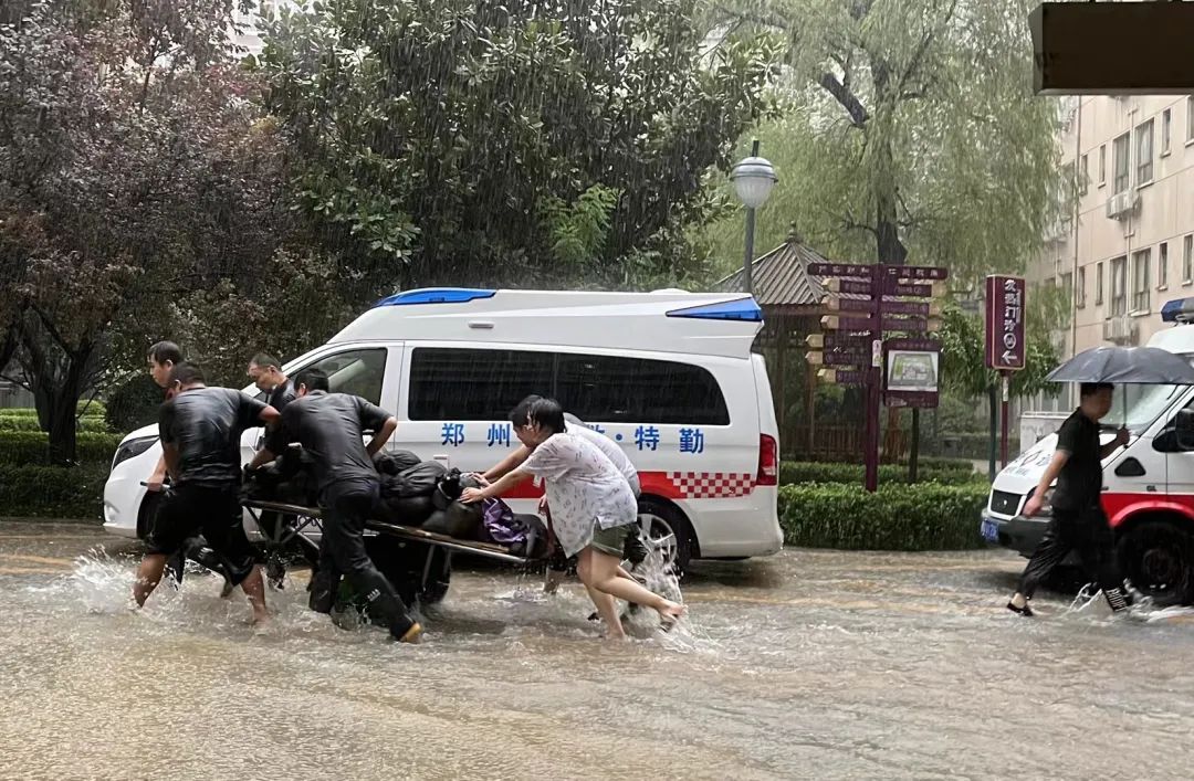 这场持续暴雨，再次彰显郑州人民医院速度