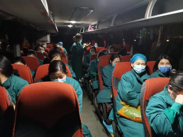 严防境外输入！河南省人民医院工作队协助海关的奋战与坚守