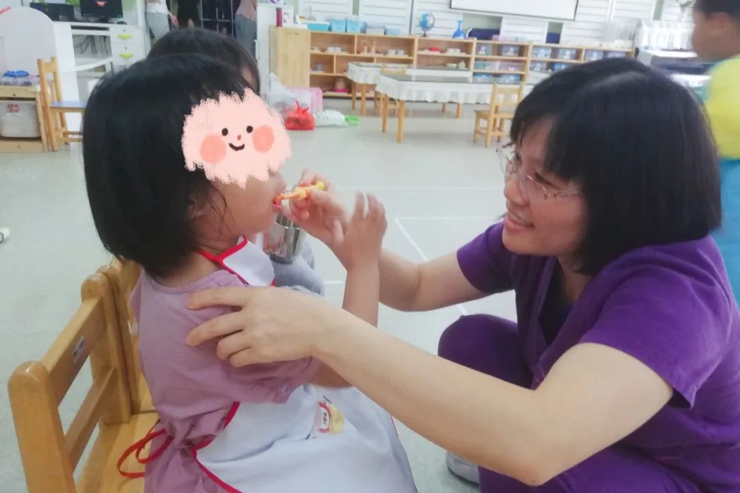 深圳市妇幼保健院口腔党支部深入幼儿园开展口腔科普活动