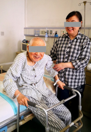 十种合并症的 90 岁髋部骨折老人还能手术吗？