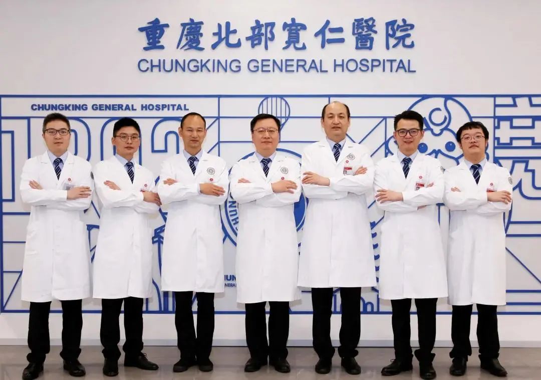 重庆北部宽仁医院肝胆外科采取 ERCP手术，为 91 岁老人不开刀巧取胆结石