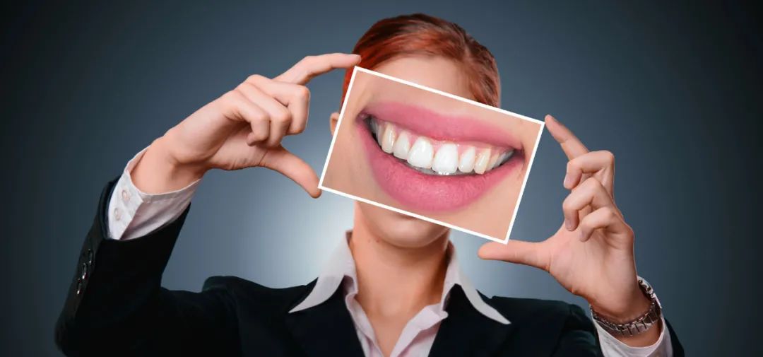 牙雅口腔|「爱在齿间」免费口腔体检服务开启——走进泰安传媒集团
