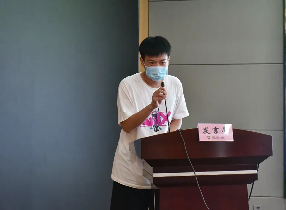 致敬医师节│热爱可抵岁月漫长，你好，我们是医二代
