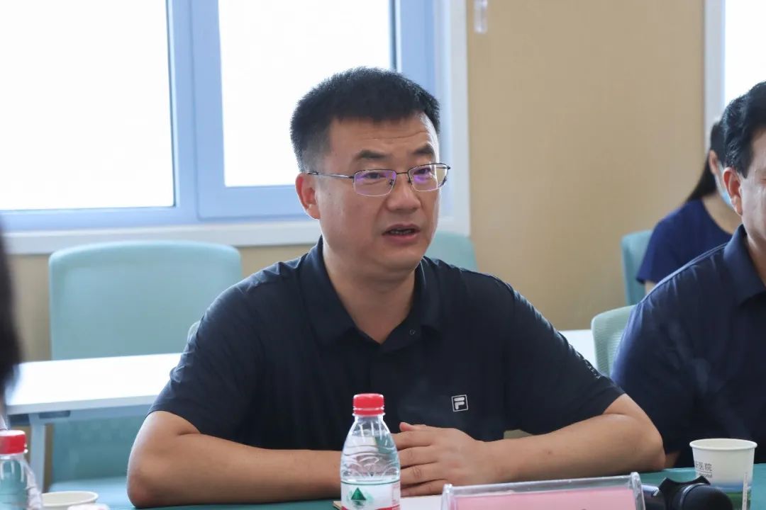 西安高新第二学校教育联合体领导一行莅临西安高新医院参访交流