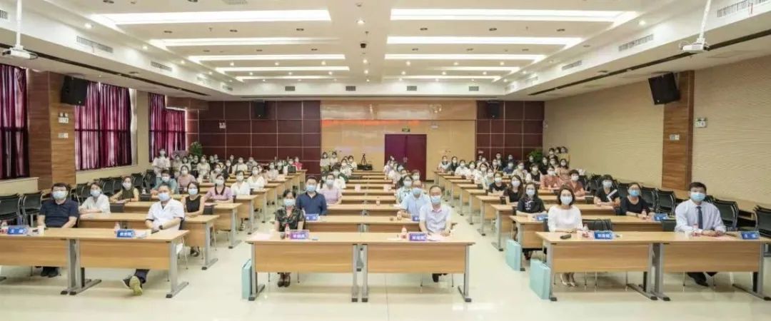 西安大兴医院成功召开「卵巢癌规范性诊疗研讨会」