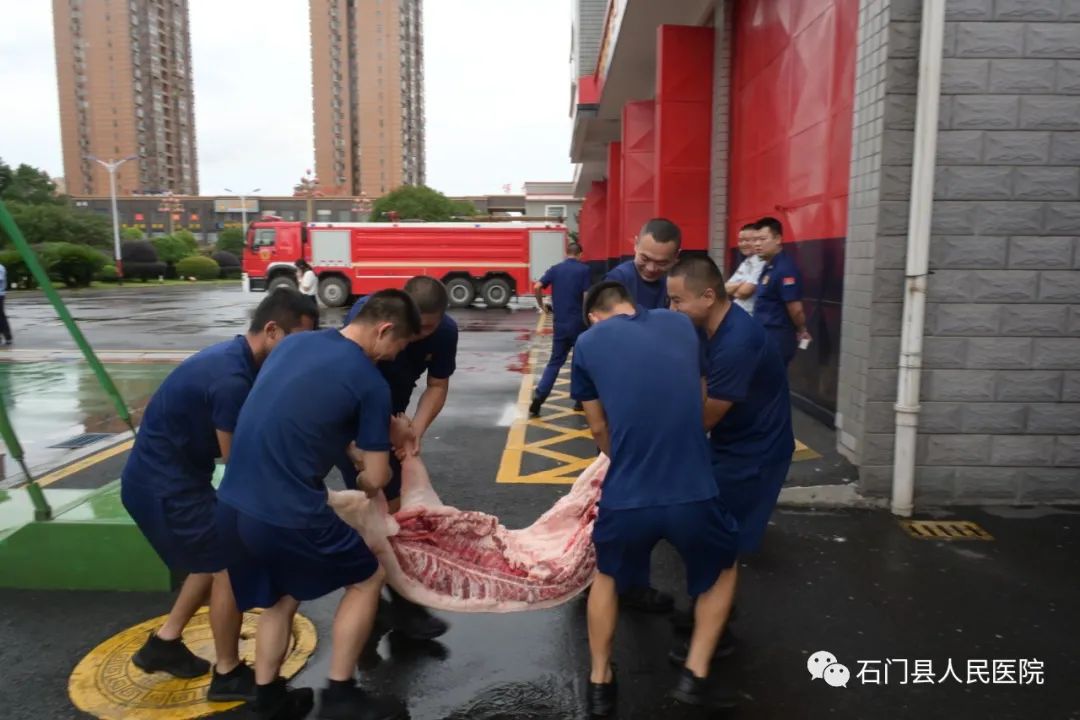 军民一家亲，石门县人民医院开展「八一」建军节走访慰问