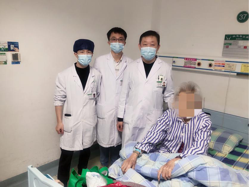 深圳龙岗区首例：87 岁老人成功植入无导线起搏器