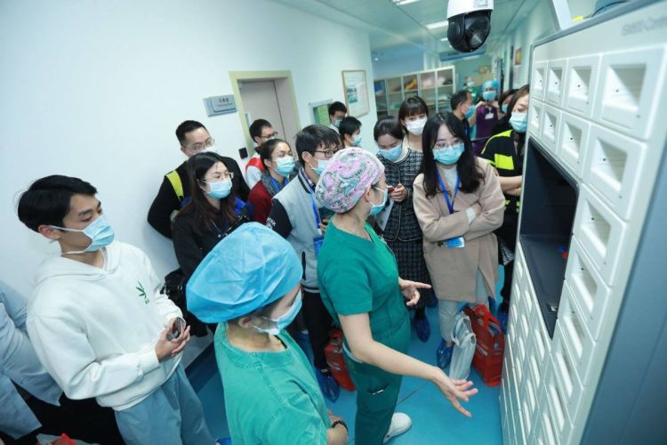 北大深圳医院：「炫酷科技」助力智慧医院，为高质量医疗赋能