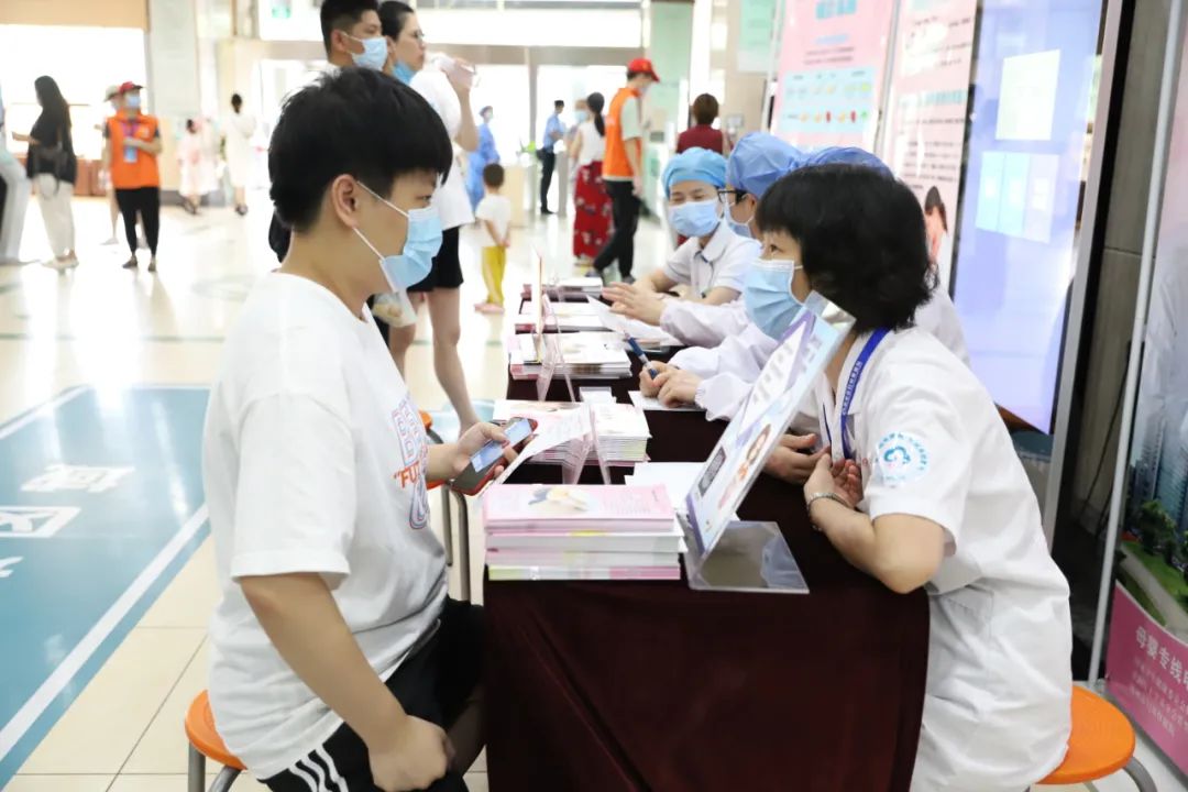 「预防出生缺陷日」主题宣传活动，护佑新生，帮助孩子走好人生第一步