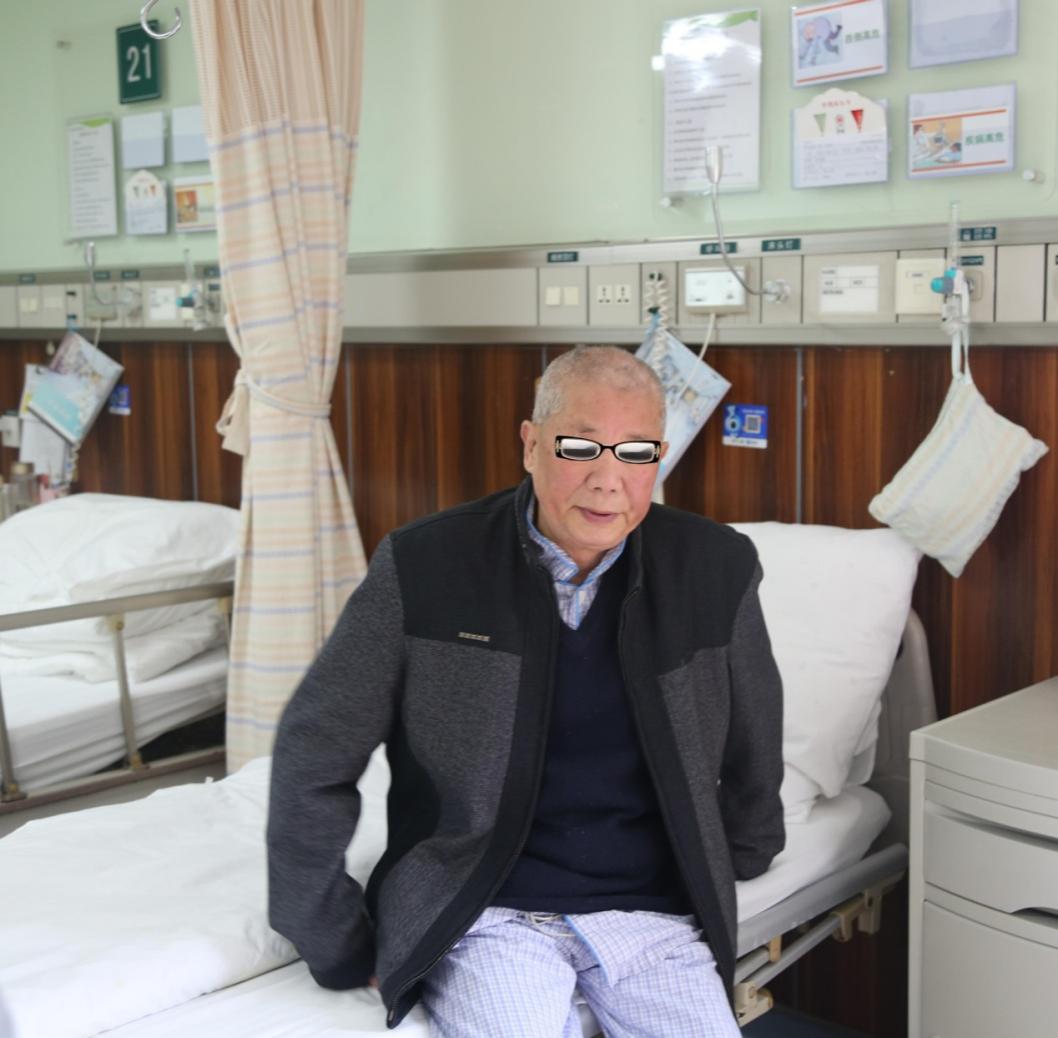 80 岁老人腹主动脉瘤随时破裂，武汉亚洲心脏病医院专家化身 「拆弹专家」