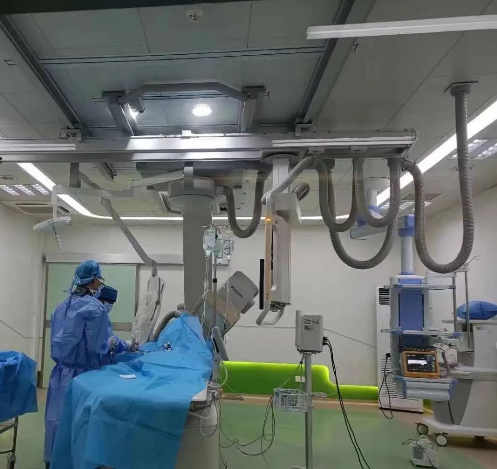 告别冠脉支架「万元时代」 ！河南信合医院首位患者用上 590 元国家集采冠脉支架