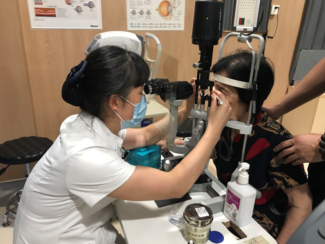 福州爱尔眼科医院用陈阿婆实例告诉你青光眼不可拖延治疗