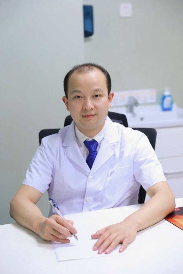 重庆北部妇产医院生殖中心杨春飞医师带你了解显微取精技术