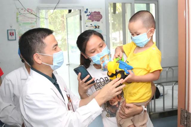 广西医科大学第一附属医院荣获 2020 年「人文爱心医院」称号