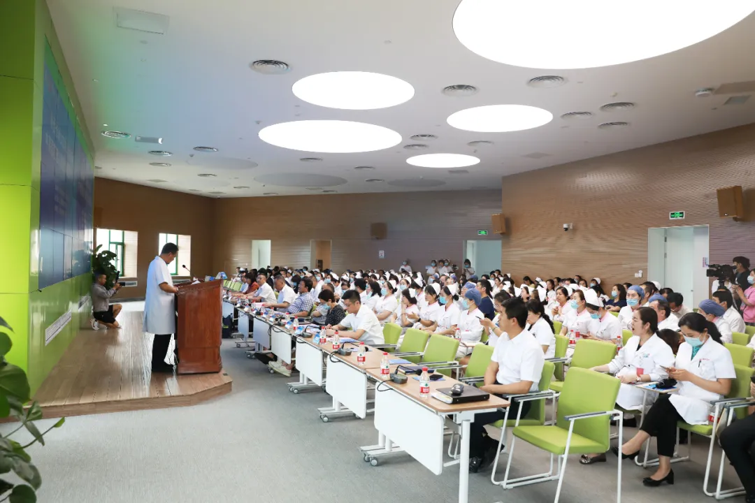 陕西省非公立医疗机构协会中高层管理人员能力再提升培训班开班仪式在我院举行