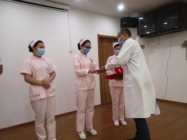 郑州知了康复医院召开「安全生产月」表彰大会