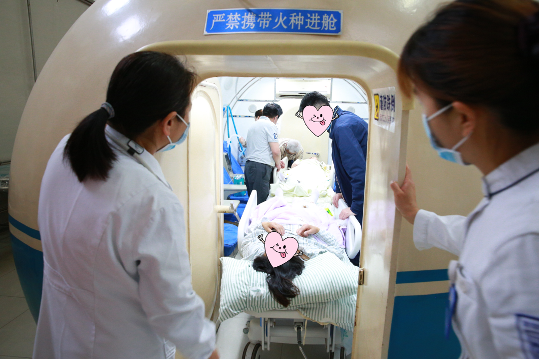 南京江北医院高压氧舱：别看我很巨大，但我很温柔~