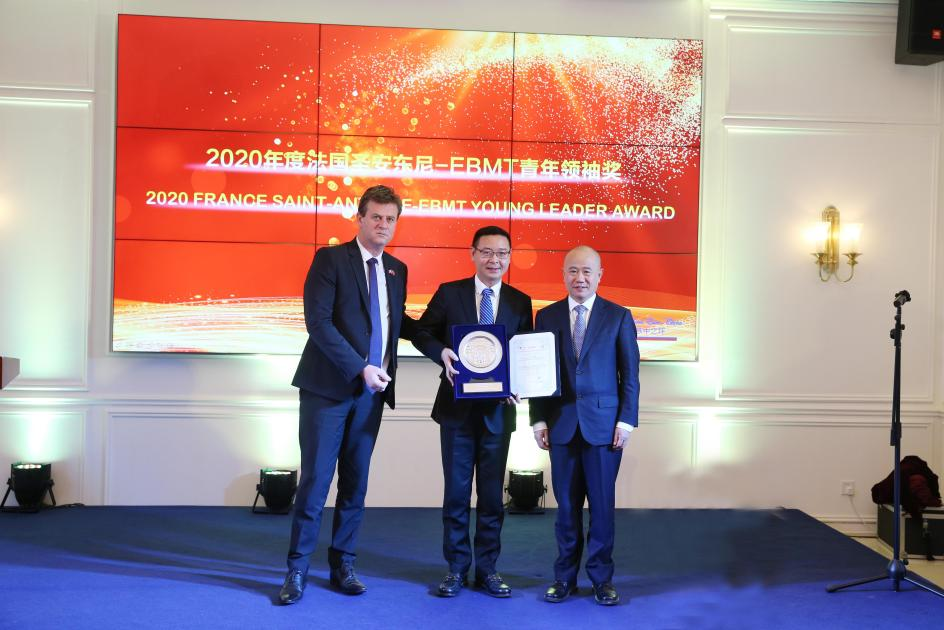 同济大学附属同济医院梁爱斌教授荣获「仁心医者·上海市仁心医师奖」