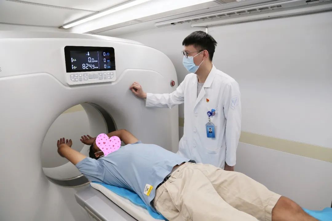 浙江大学医学院附属第四医院 100 天免费肺结节筛查人数超过1 万人