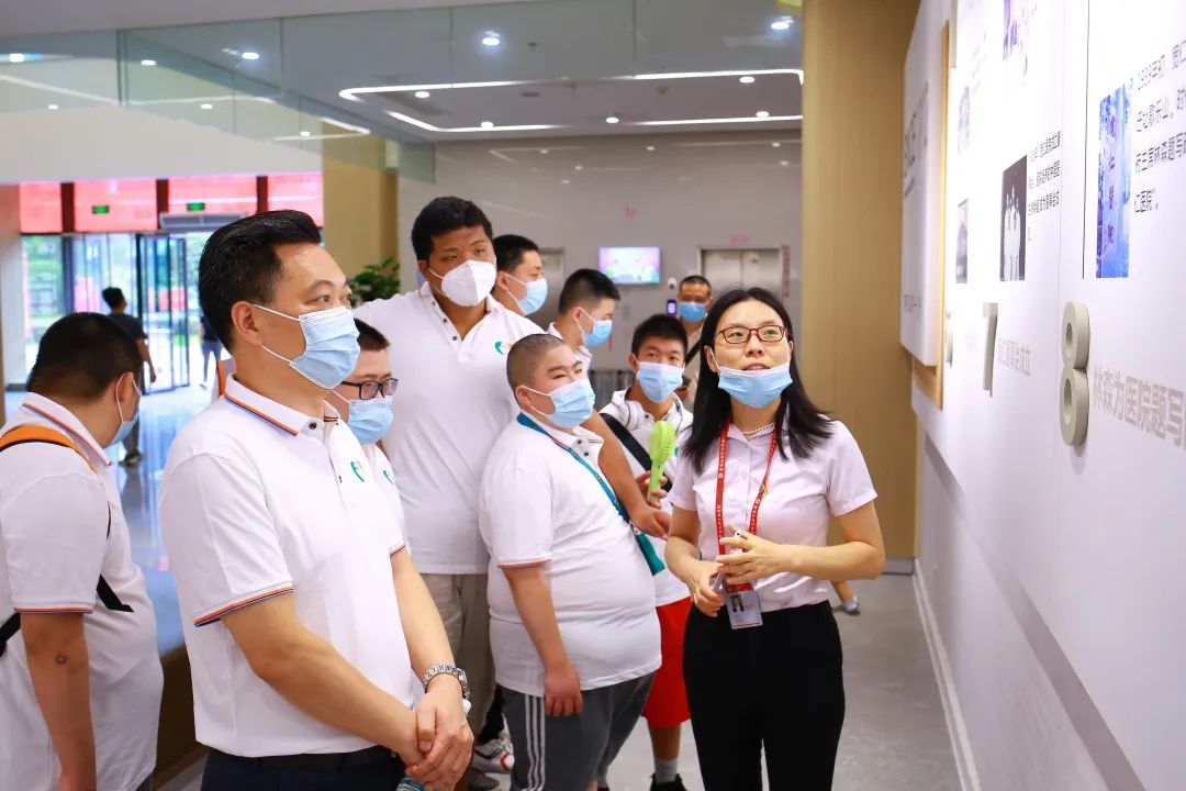 量身高、测视力，重庆北部宽仁医院这次就医体验公益活动有点特殊