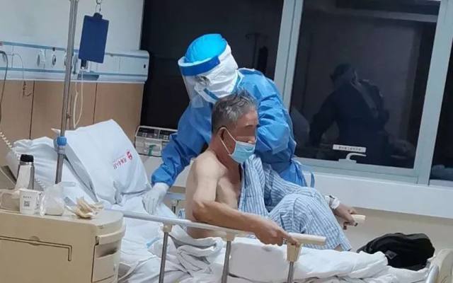 河南省人医隔离病房医生讲述：我们是这样战胜病毒的