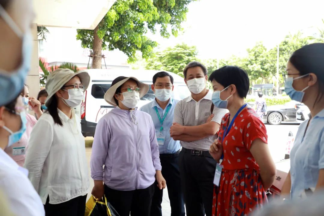海南省疫情防控督导组到海南现代妇女儿童医院督导疫情防控工作