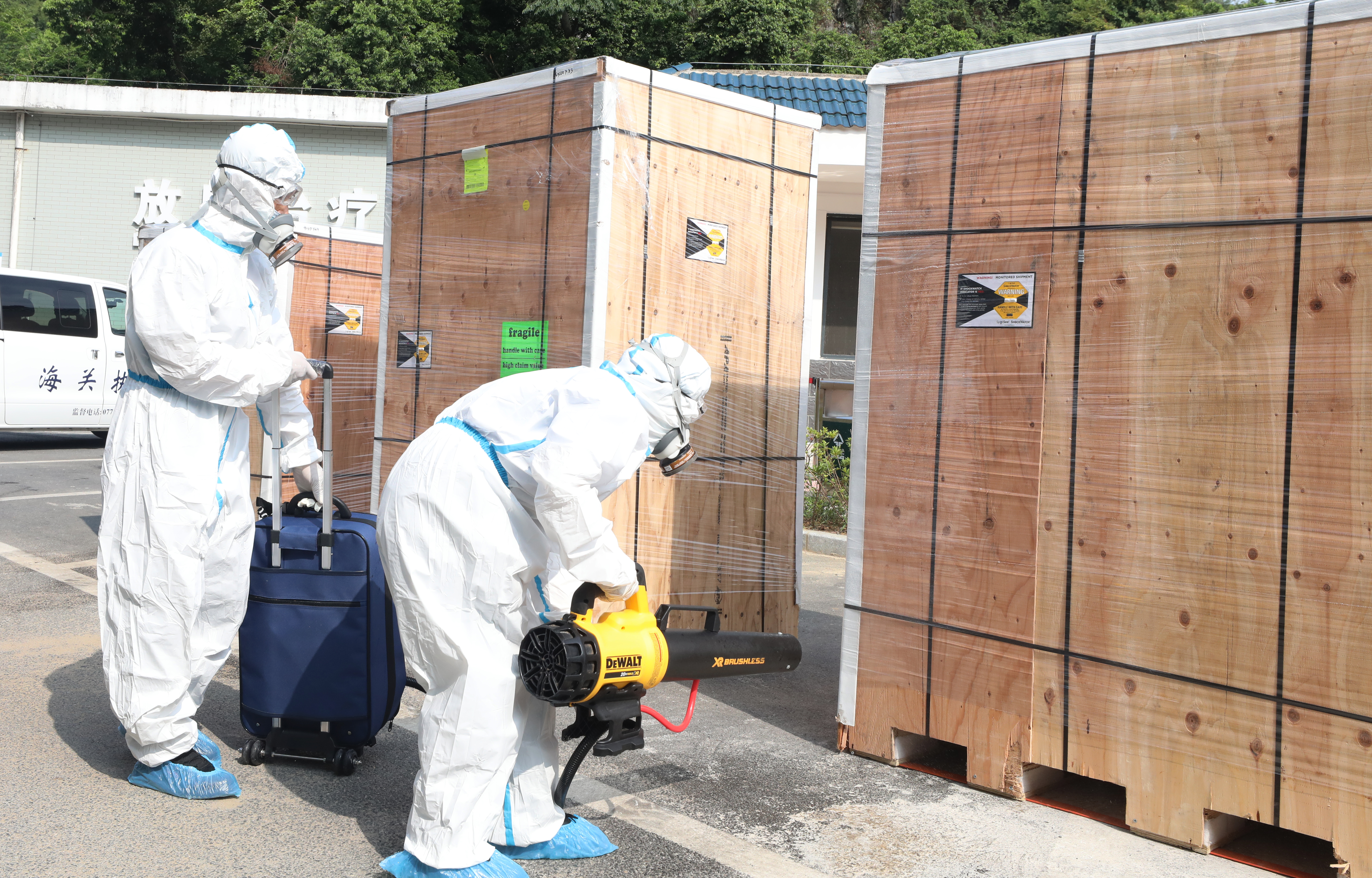 桂北地区第一台！达芬奇手术机器人落户广西壮族自治区南溪山医院