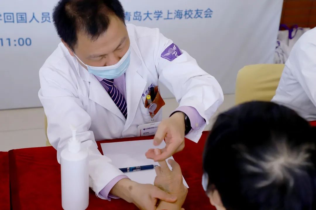 1/3 帕金森病患者在中国，药物蜜月期后仍有「高招」