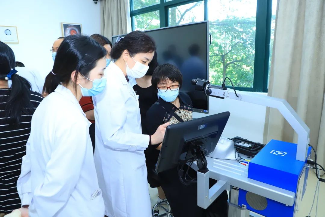 深圳市眼科医院第二届规范化白内障超声乳化手术培训班圆满落幕