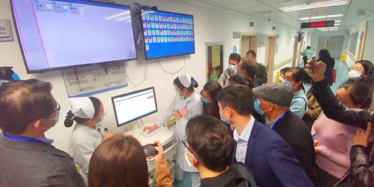 北大深圳医院：「炫酷科技」助力智慧医院，为高质量医疗赋能