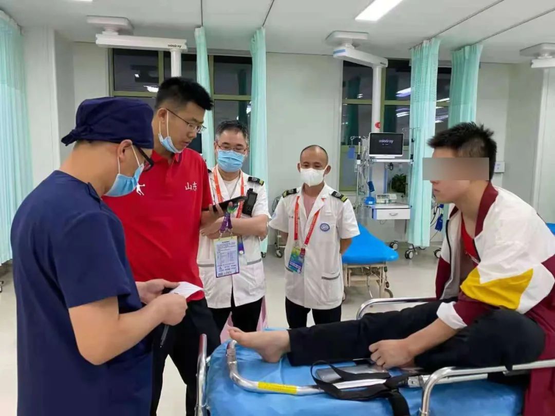 西安高新医院医疗队为十四运提供有力医疗保障