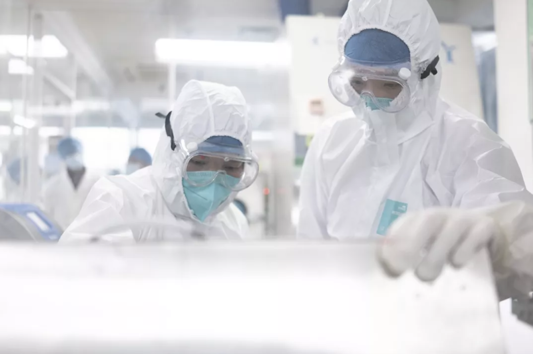珠海市人民医院派出核酸检测支援队，全力支援佛山核酸检测工作