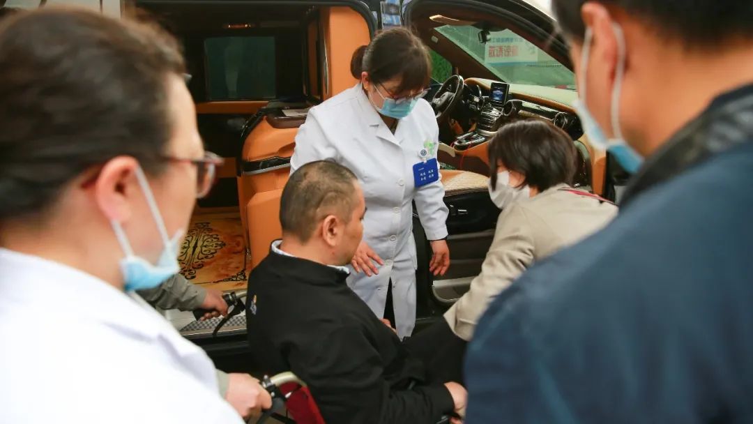 号外，南京江北医院康复科搬新址了